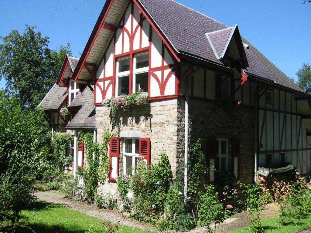 スパ B＆B ル ボワ ドルマン Bed & Breakfast エクステリア 写真